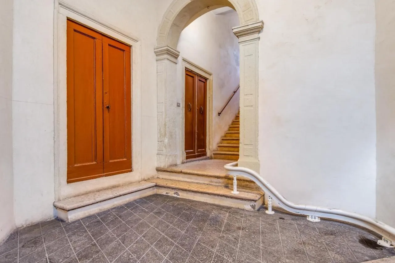 Mansarda Giulietta E Romeo - Affitti Brevi Italia Apartment Verona Italy